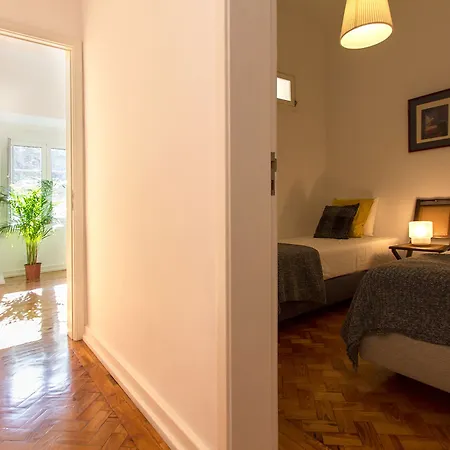 Principe Real Terrace By Homing Daire Lisboa