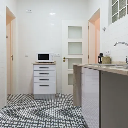 Principe Real Terrace By Homing Apartment